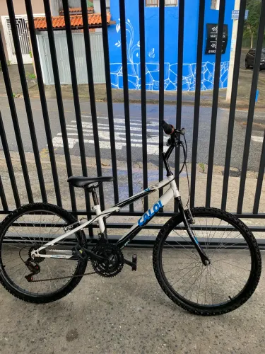 Bicicleta Caloi Max Aro 24 / 21 marchas