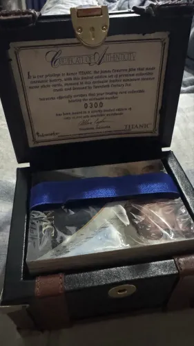 Titanic Inkworks Limited Edition Miniature Steamer 0300 - Completo com Certificado (1998)