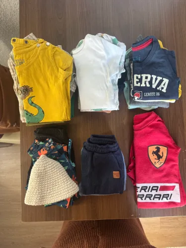 Lote de roupas de bebê menino 3-9 meses