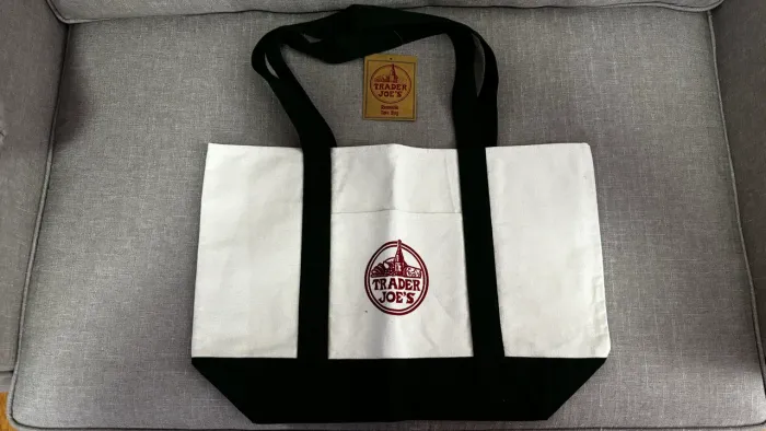 Imperdível! Bolsa Tote Original do Trader Joes Edição Limitada de Natal!