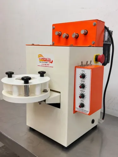 Máquina de Salgados Compacta Print Compacta Mix CP100 127V Profissional
