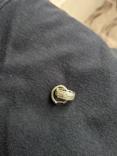 Argola Cravejada de prata 