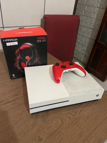 Xbox one S 500 gb