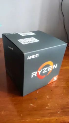 Ryzen 5 2600 + Cooler Original AMD + Caixa