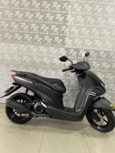 Moto Yamaha FLUO 125 ABS 2025