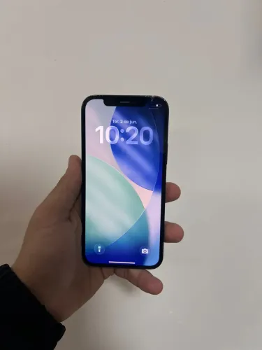 iPhone 12 