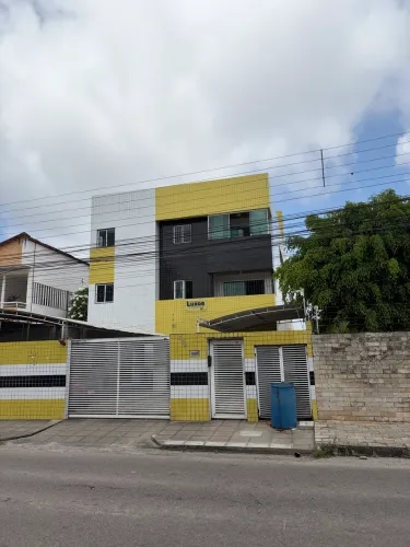 Apartamento com 3 quartos