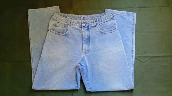 calça jeans vintage (c.g.c)