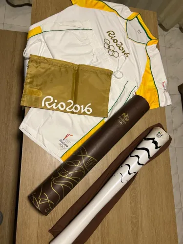 Tocha Olímpica Original do Revezamento dos Jogos Olímpicos Rio 2016
