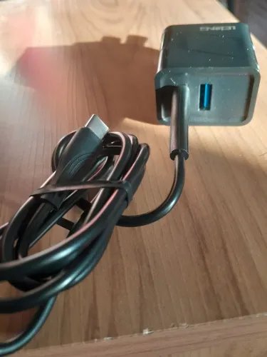 Carregador rápido para celular duas entradas