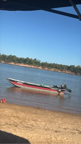 Kit completo (canoa, motor, carreta)