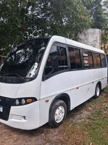 Micro-ônibus v8