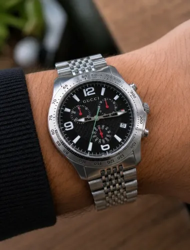 Relógio Gucci cronógrafo suíço G-timeless original - aço inox - esportivo luxo