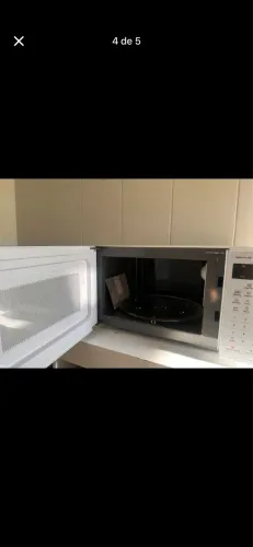 Microondas Panasonic 21L 