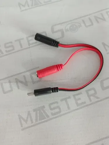 Cabo adaptador. 1 conector tipo c X 2 aux. P2. Novo.