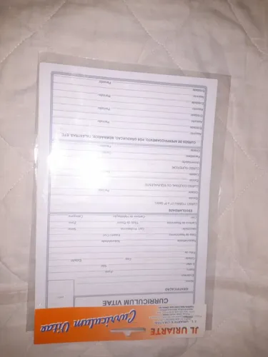 Currículo de papel NOVO