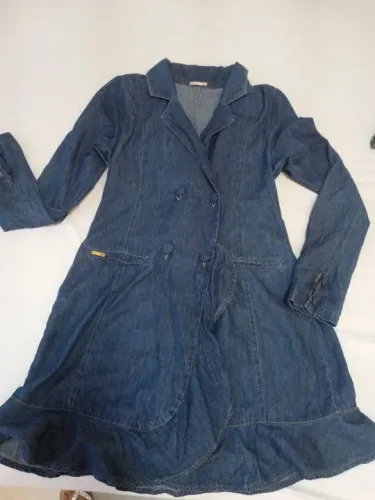 Vestido jeans tamanho M mas veste P