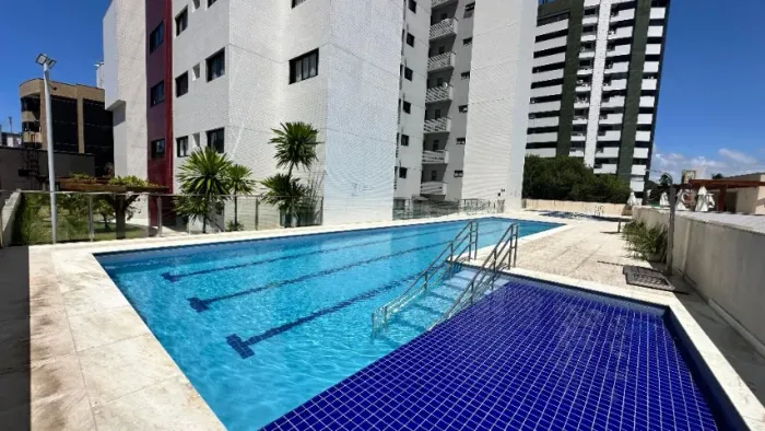 Apartamento, Barro Vermelho, 3 quartos, duas suítes, 103 m2 de área privativa