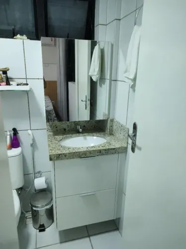 Armário de Banheiro Branco- Novo!