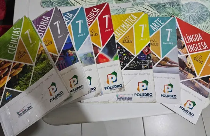Poliedro 6° 7° ano