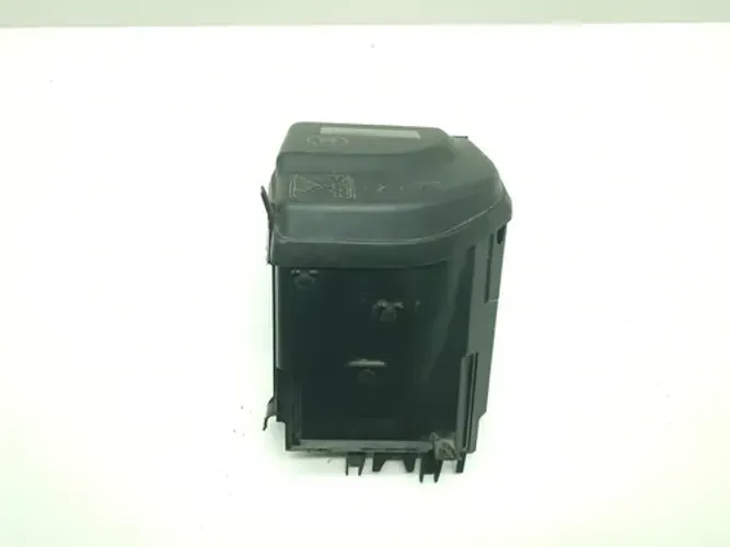 Suporte Caixa Fusível Peugeot 3008 2014