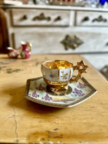 Xícara Porcelana Japonesa Ouro Wakamizu