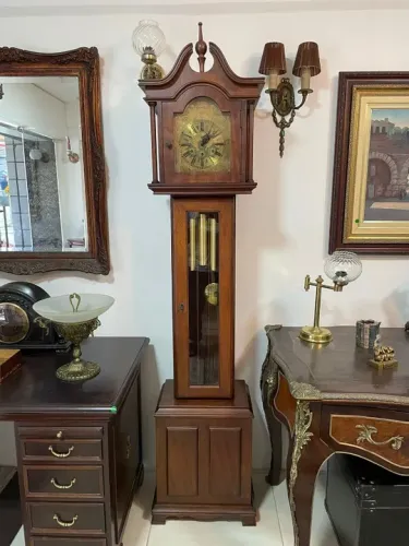 Antigo Relógio Carrilhão de Coluna a Corda Winchester