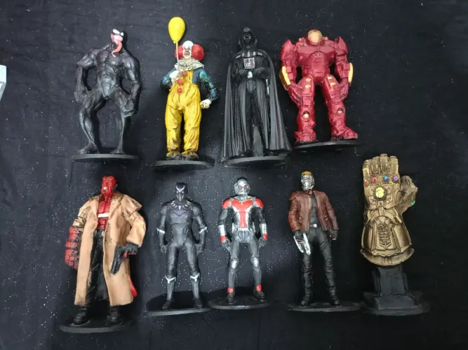 Bonecos Colecionáveis Marvel e DC - Diversos Personagens