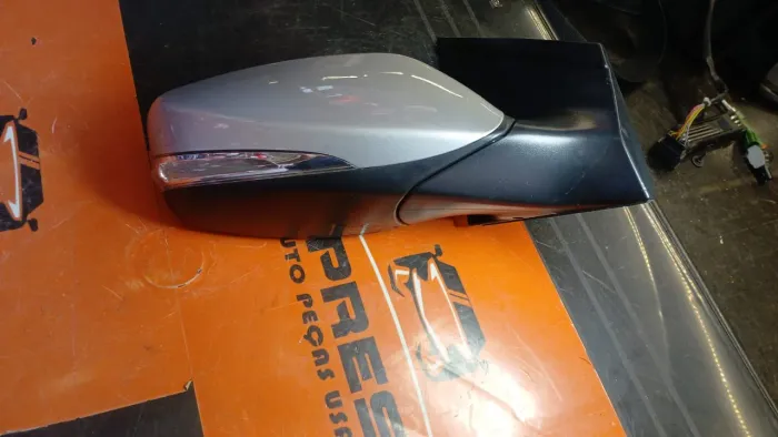 Retrovisor Direito Hyundai Hb20 Elétrico Com Seta 2013 A 2019 Original 