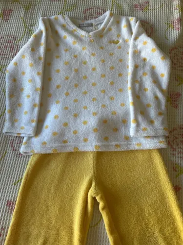 Pijama quentinho Hering TAM 6 R$ 40,00