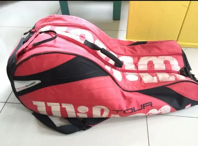 raqueteira wilson thermo guard para 12 raquetes - vermelha