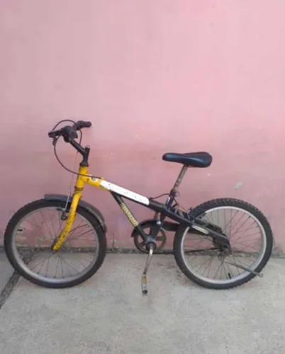 Bicicleta Caloi aro 20 - Batman