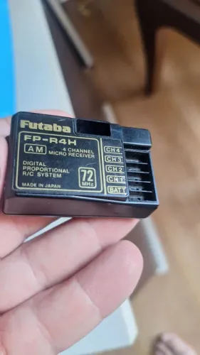 Receptor Futaba FP-R4H 72Mhz