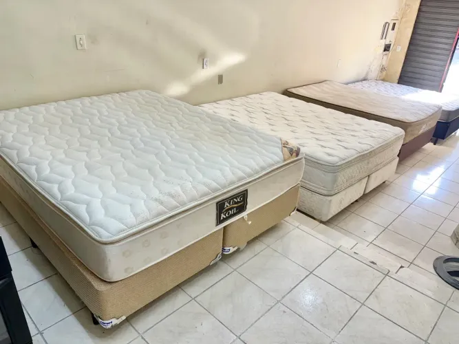 Cama box de casal Queen , cama Queen