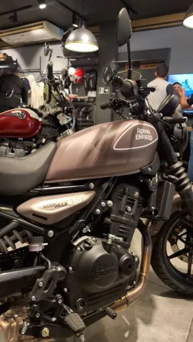 GUERRILLA 450 BRONZE - HENRIQUE