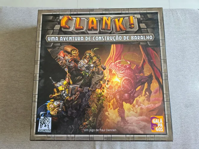 Clank!: Uma Aventura de Construção de Baralho - Nunca jogado! 