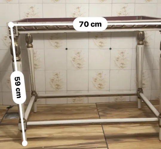 Mesa Lateral Decorativa Clássica s/ tampo