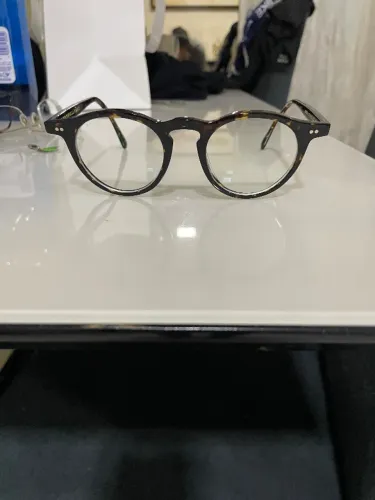 Óculos oliver peoples