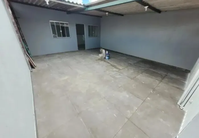 J.F Casa a venda em Carapicuíba