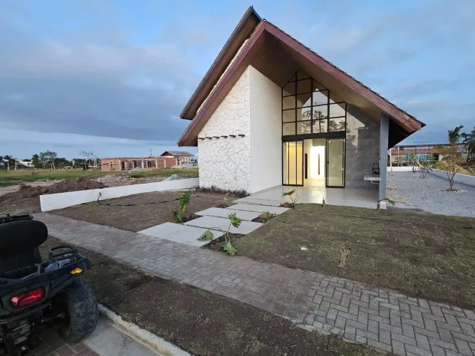 Casa Moderna em Condomínio Alteza -  Sua Oportunidade de Morar Bem!