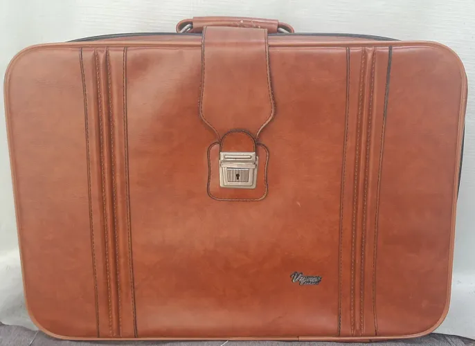 Mala de Viagem Vintage em Couro Marrom