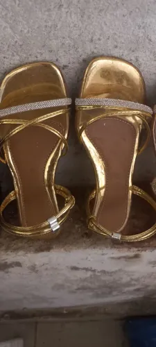 Vendo sapatos número 35 todos o lote todos seminovos
