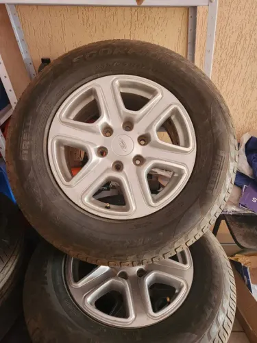 Rodas Original da Ford Ranger 17