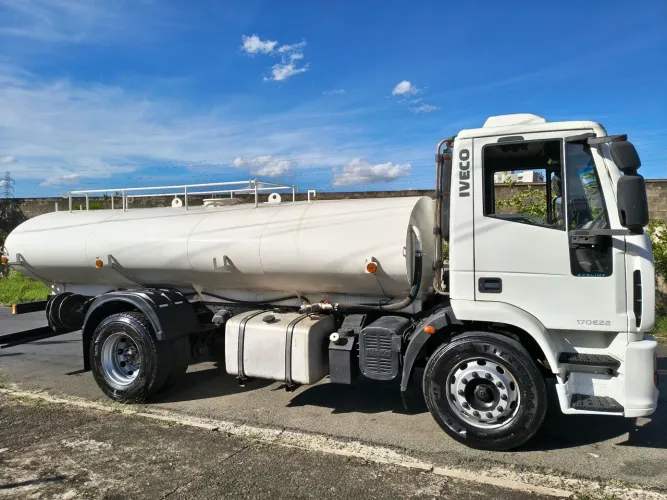 IVECO 170E22 TANQUE PIPA 