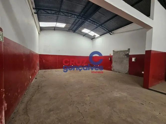Barracão Comercial para Alugar no Parque Universitário em Rio Claro