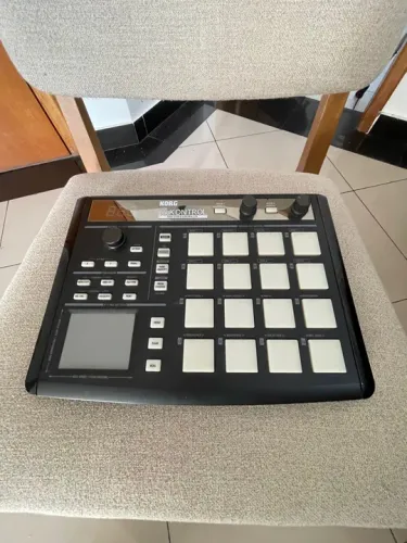 Korg padKontrol- Controlador MIDI
