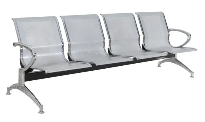 Cadeira lonngarina modelo aeroporto 