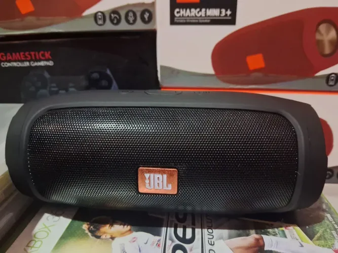 Caixa de Som charge mine III