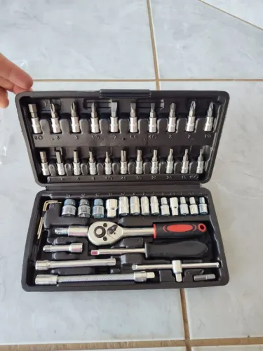 Jogo de Catraca Manual 1/4 com 46 Peças