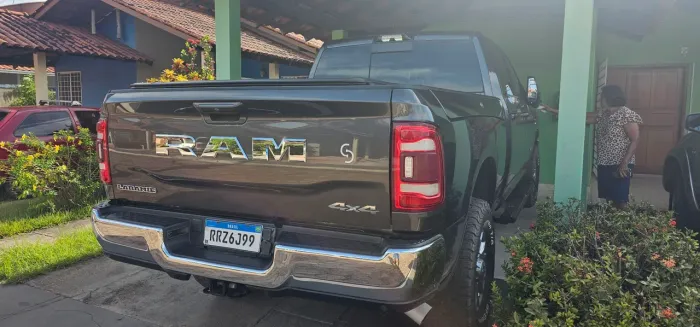DODGE RAM 2500 ANO 2023 REVISADA NA CSC